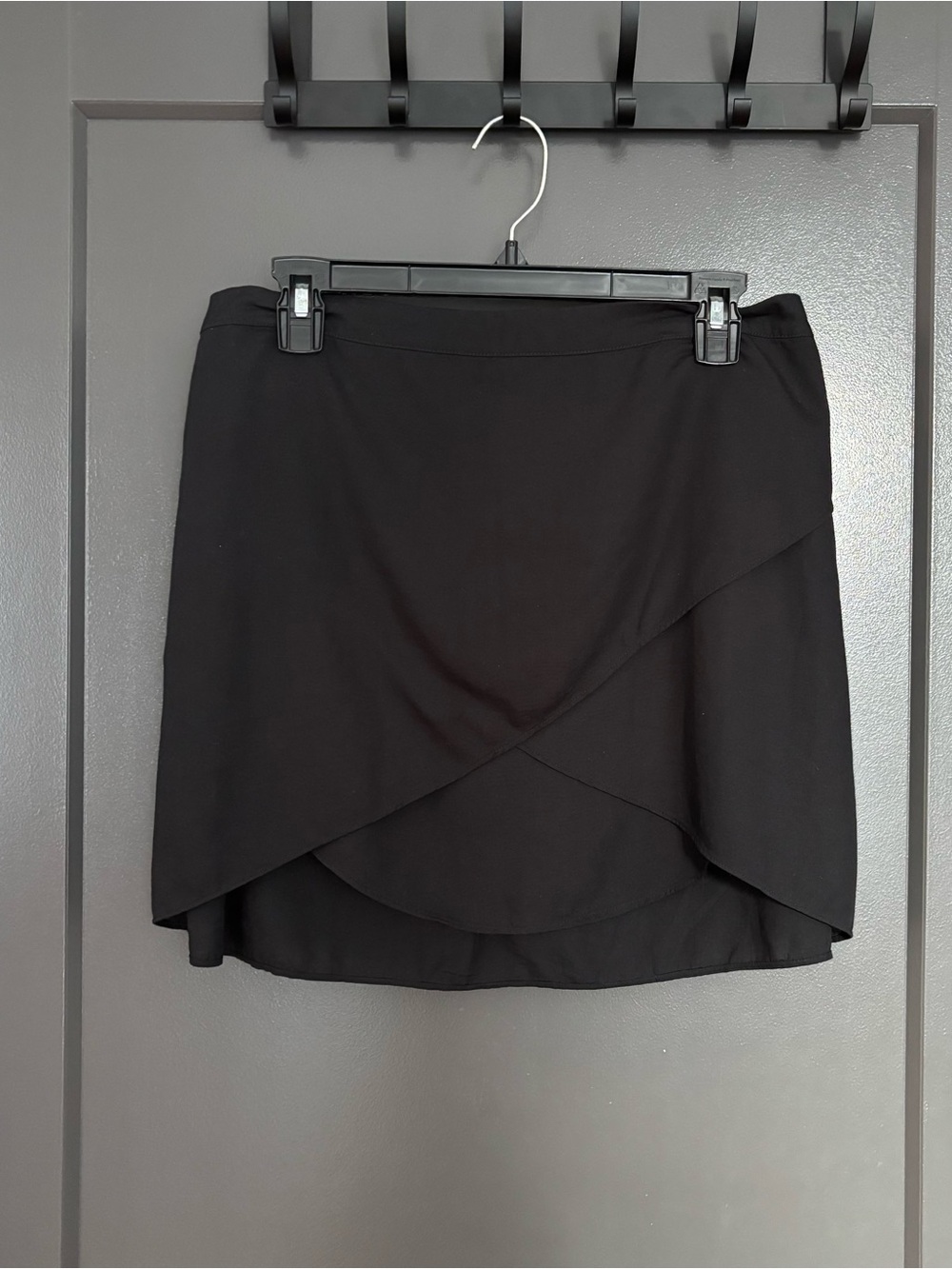 C/F Black Asymmetrical Faux Wrap Mini Skirt Large 17"